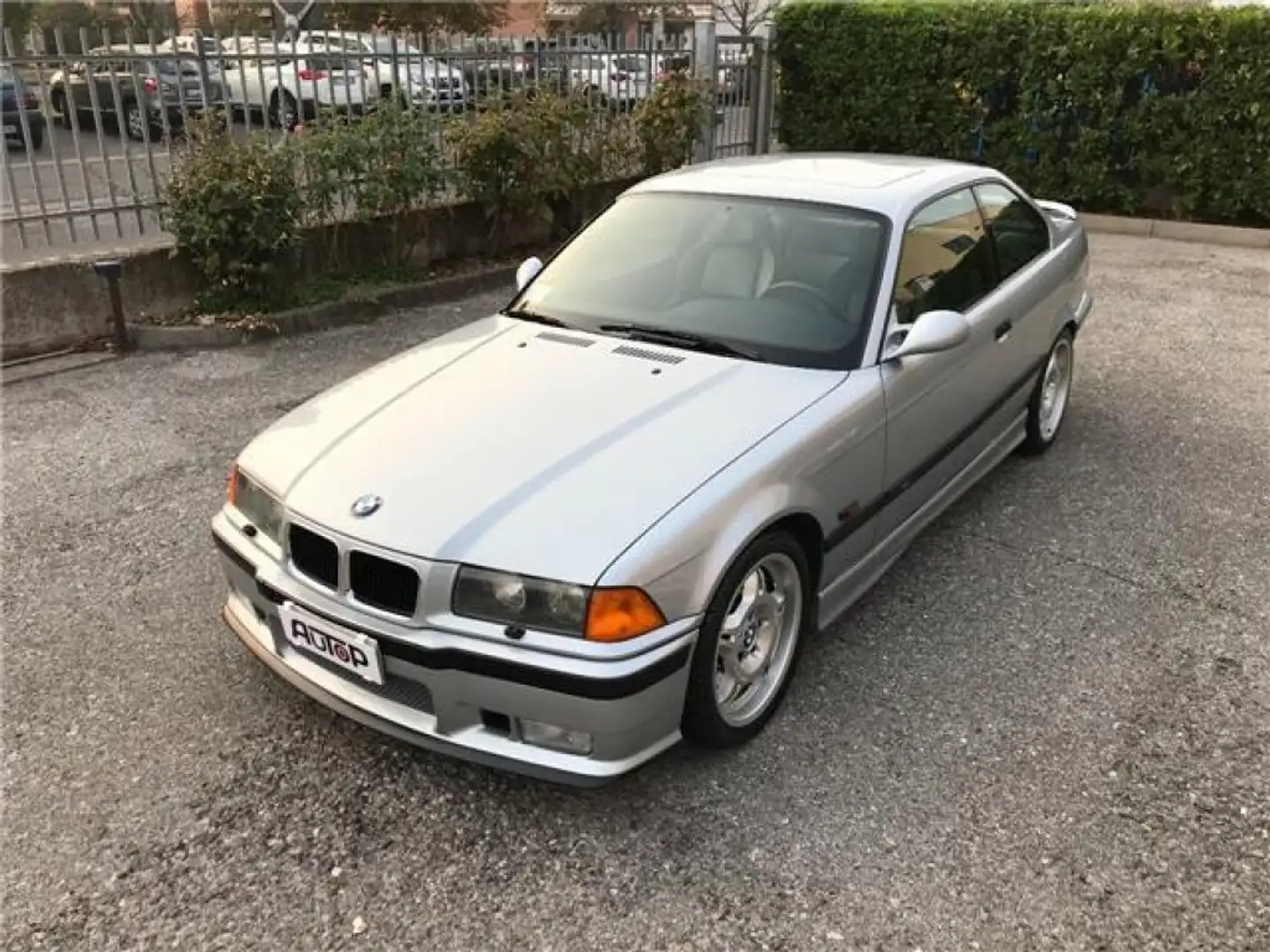 BMW M3 3.0 Cat Coupe' M3 210 KW - 286 CV Argento - 1