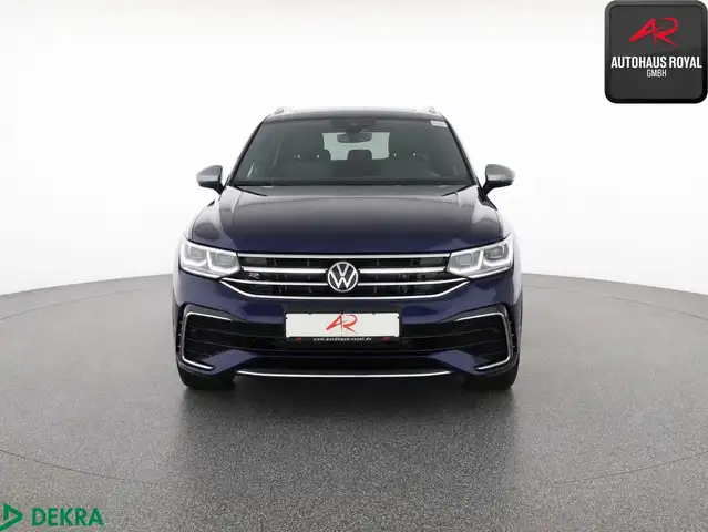 Volkswagen Tiguan Allspace view 8