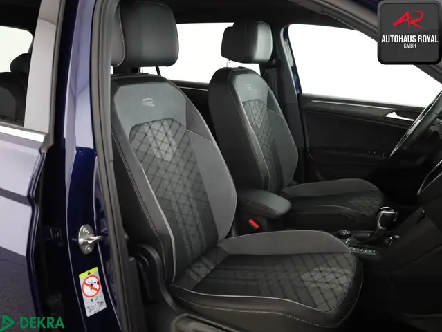 Volkswagen Tiguan Allspace view 12