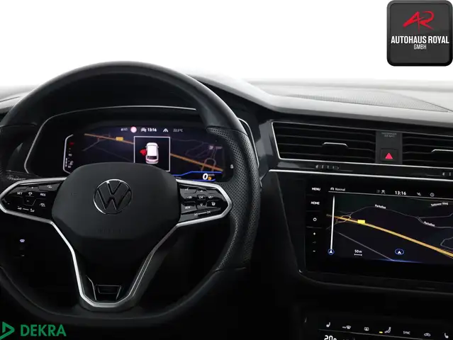 Volkswagen Tiguan Allspace view 10