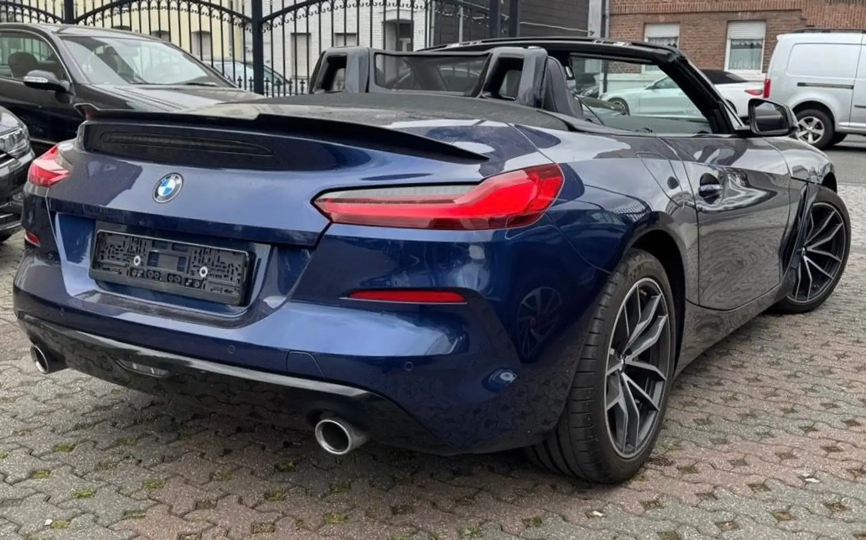 BMW Z4 30i M SHADOW LINE-LEDER-M-TECHNIC-NR-AMBIENTE Blau - 2