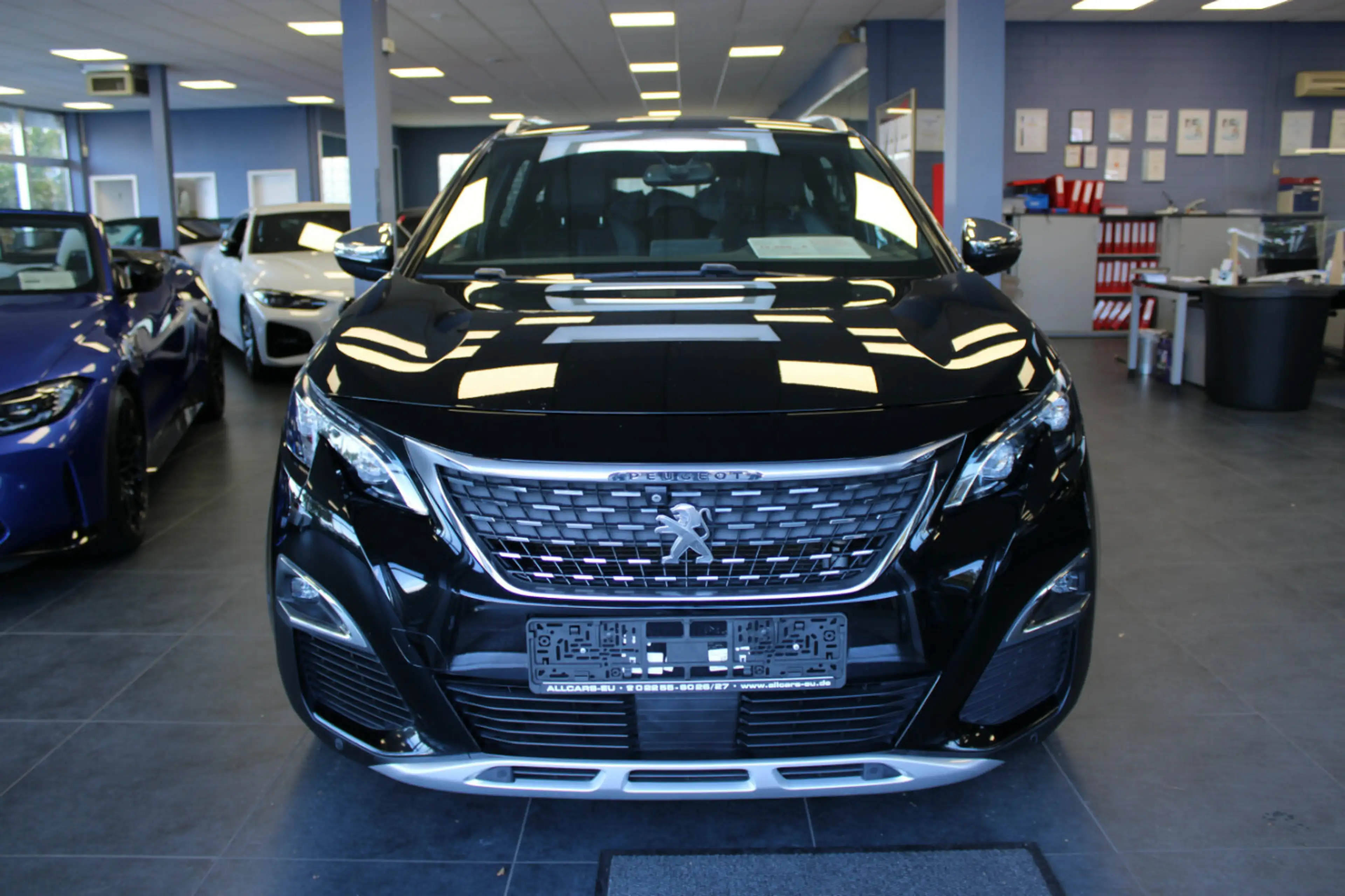 Peugeot 5008 BlueHDi 180 EAT8 GT -7-Sitzer - — photo 2