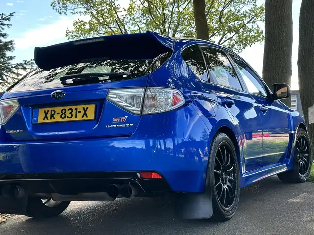 Subaru Impreza view 6