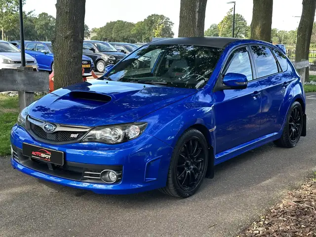 Subaru Impreza view 9