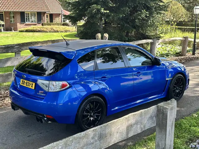 Subaru Impreza view 13