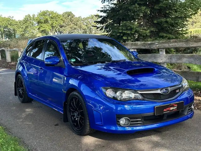 Subaru Impreza view 11
