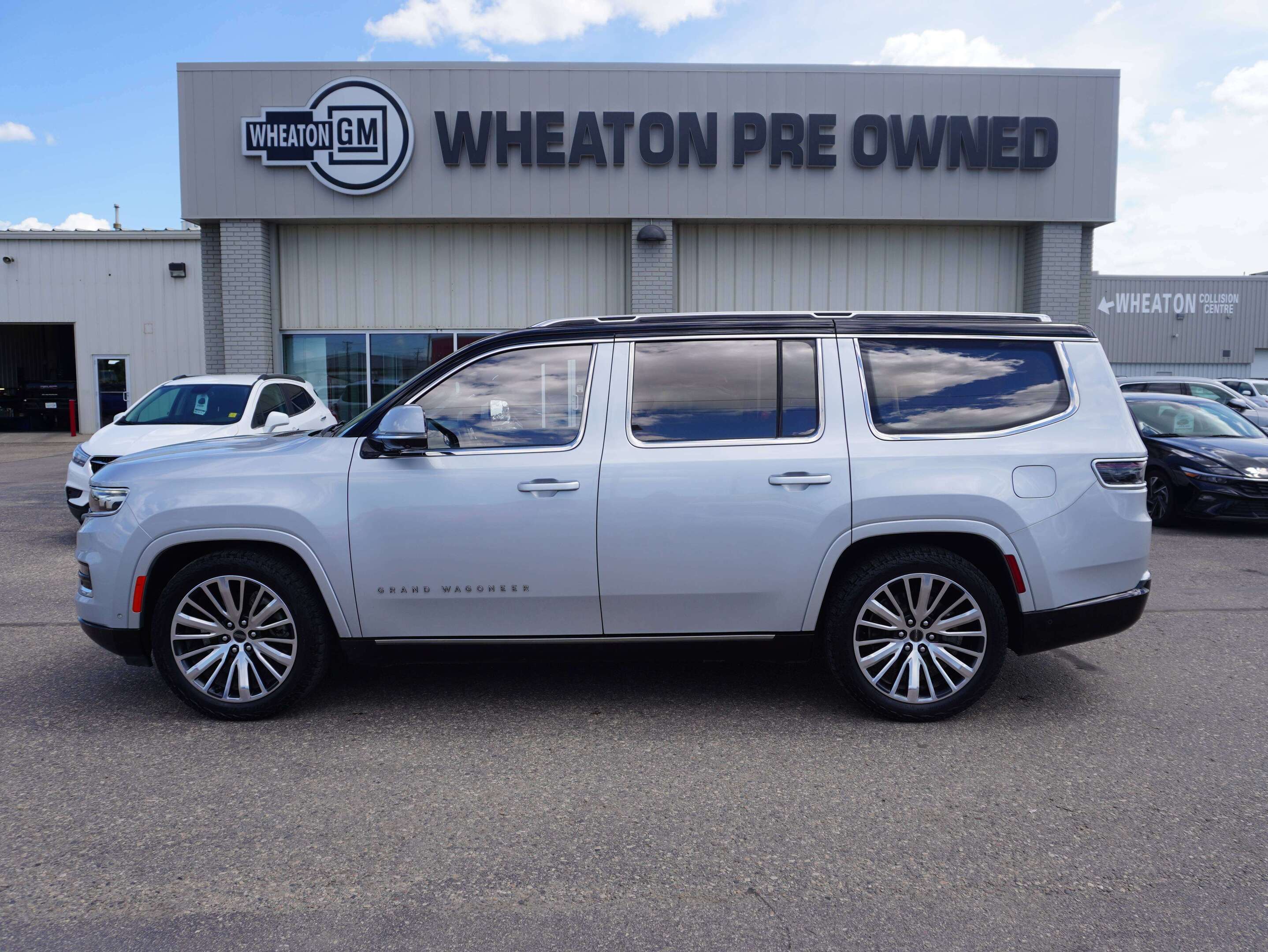 2022 Jeep Grand Wagoneer