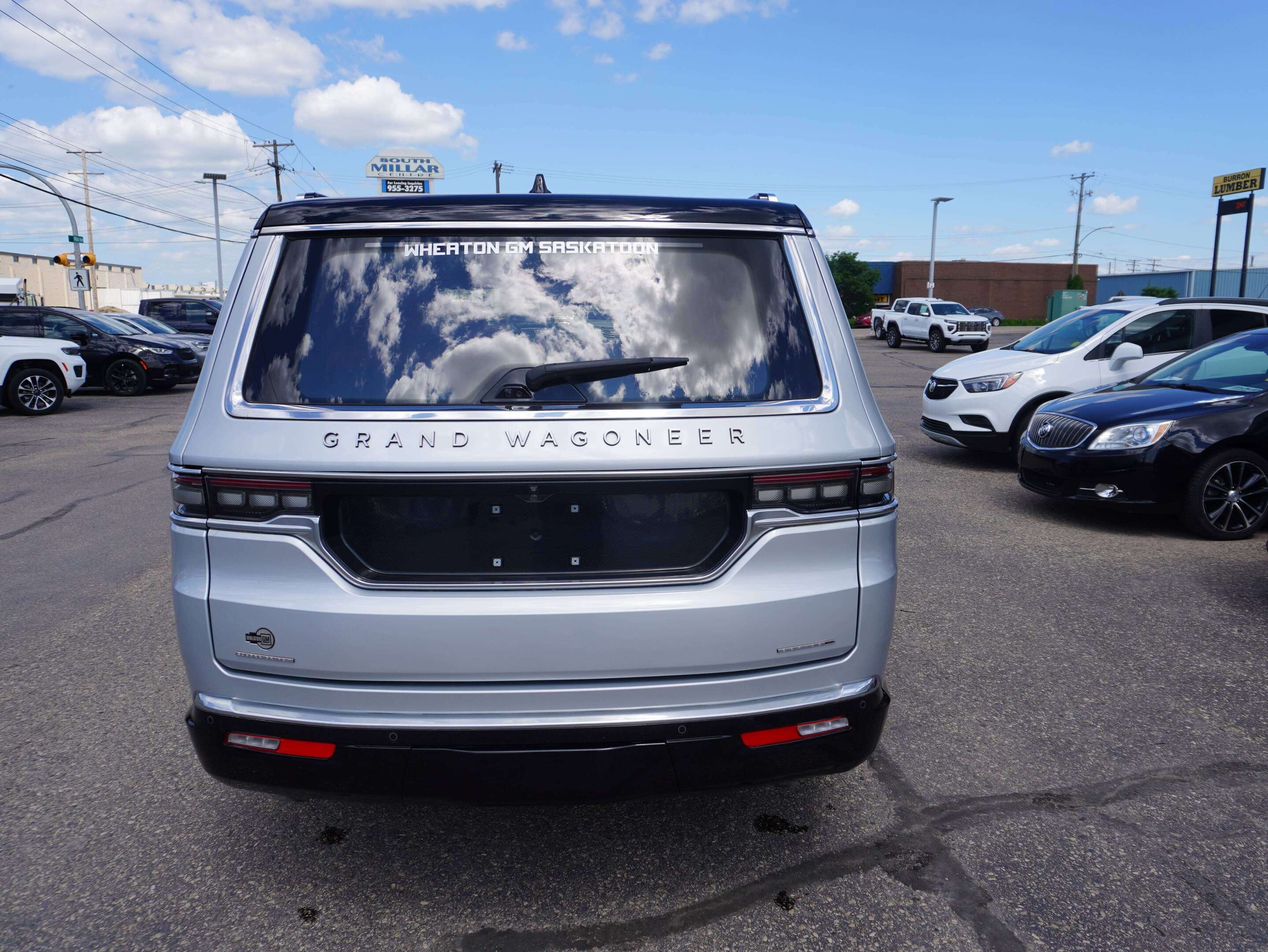 2022 Jeep Grand Wagoneer