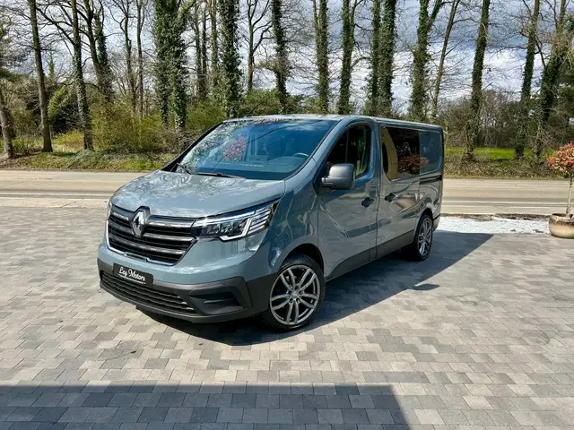 Renault Trafic AUTOMAAT | 6 ZIT | DUBBEL CABINE