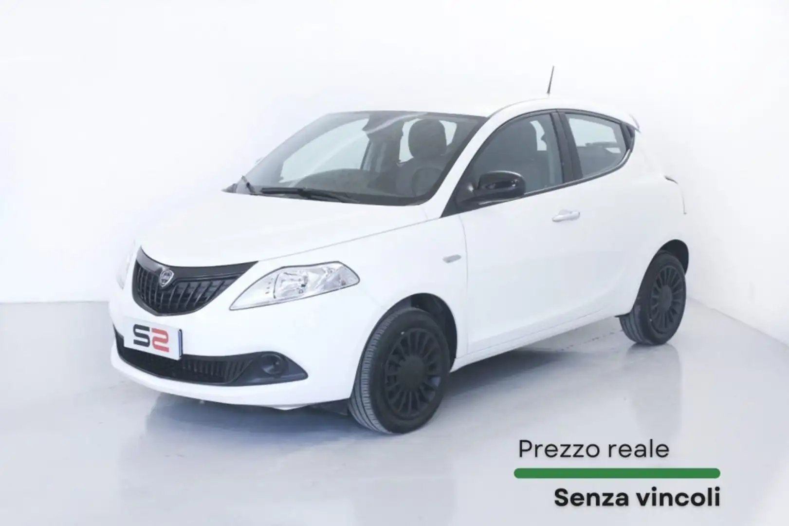 Lancia Ypsilon 1.0 FireFly 5 porte S&S Hybrid Silver NEOPATENTATI Bianco - 1