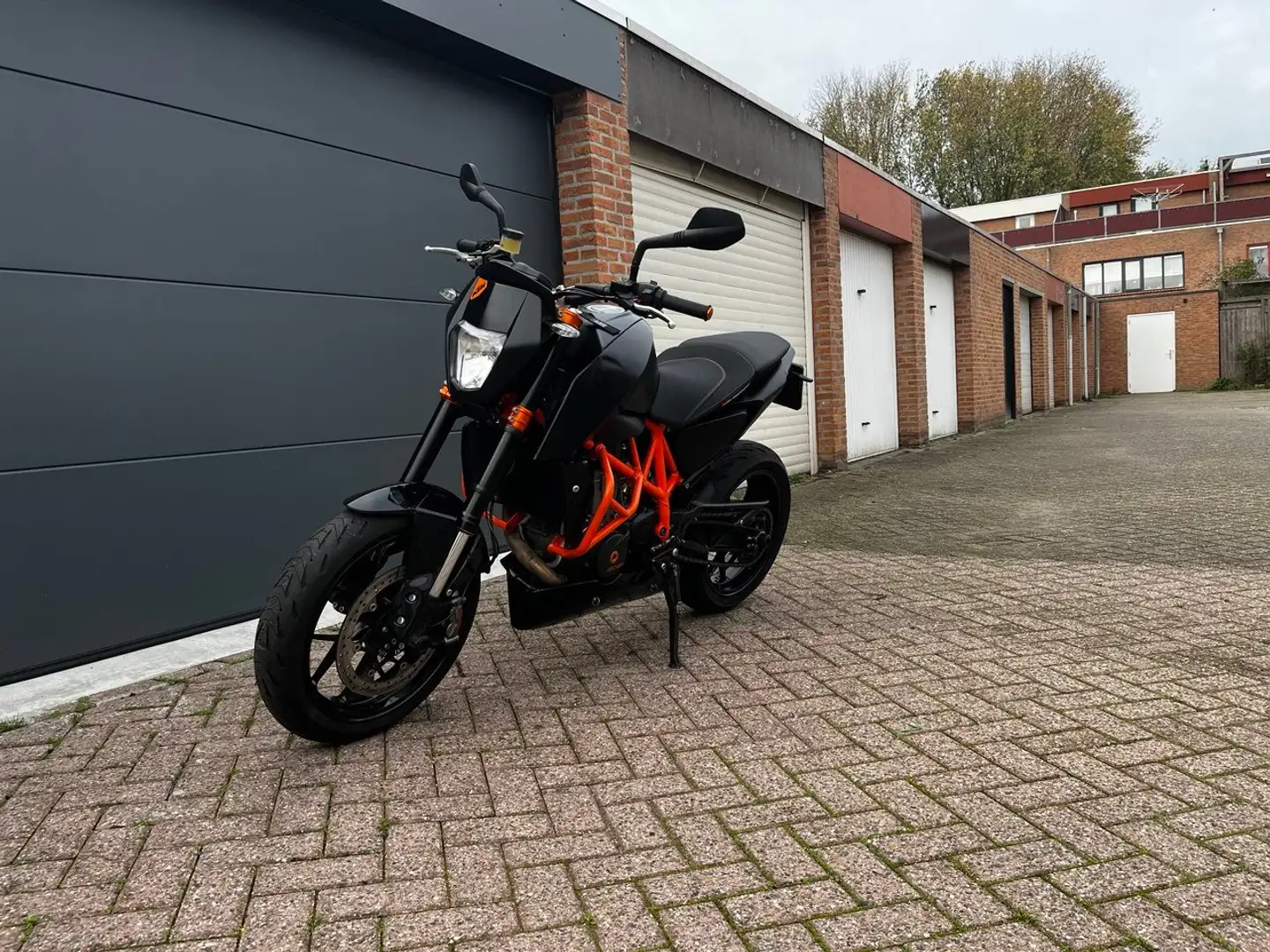 KTM 690 Duke 690 duke R Negru - 1