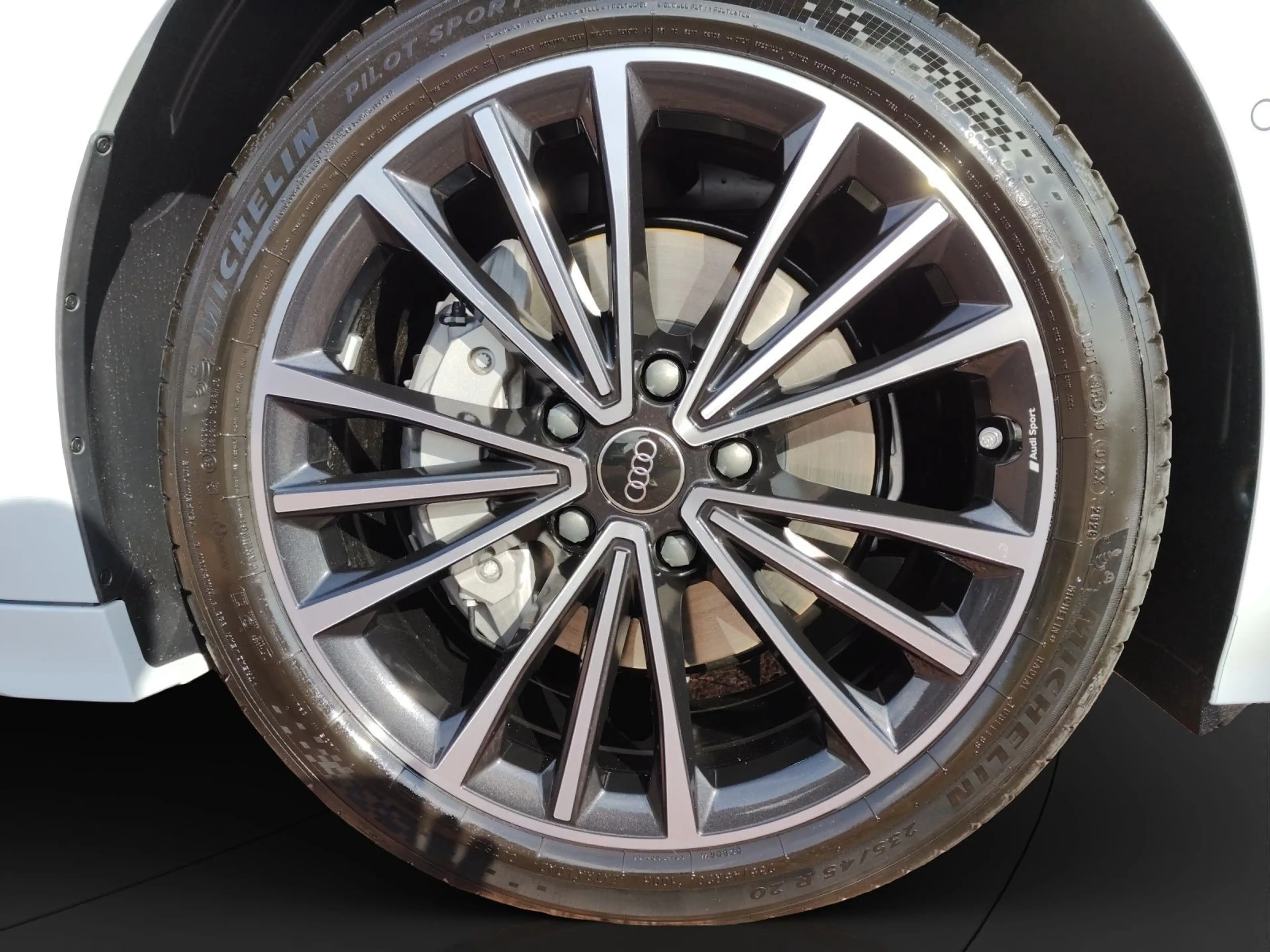 Audi A6 e-tron perform. S-LINE+PANO+AHK+AR-HUD — photo 14