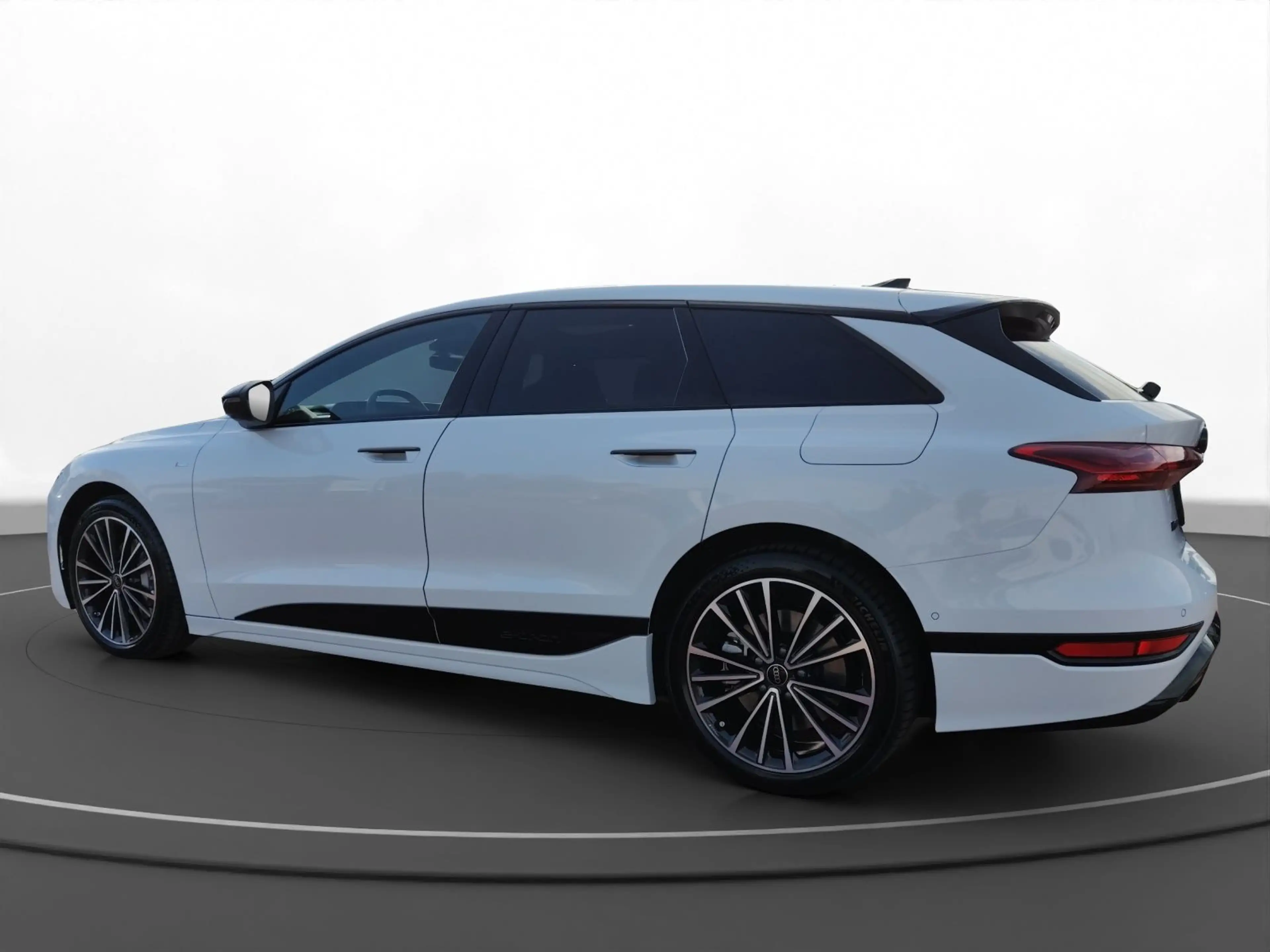 Audi A6 e-tron perform. S-LINE+PANO+AHK+AR-HUD — photo 8