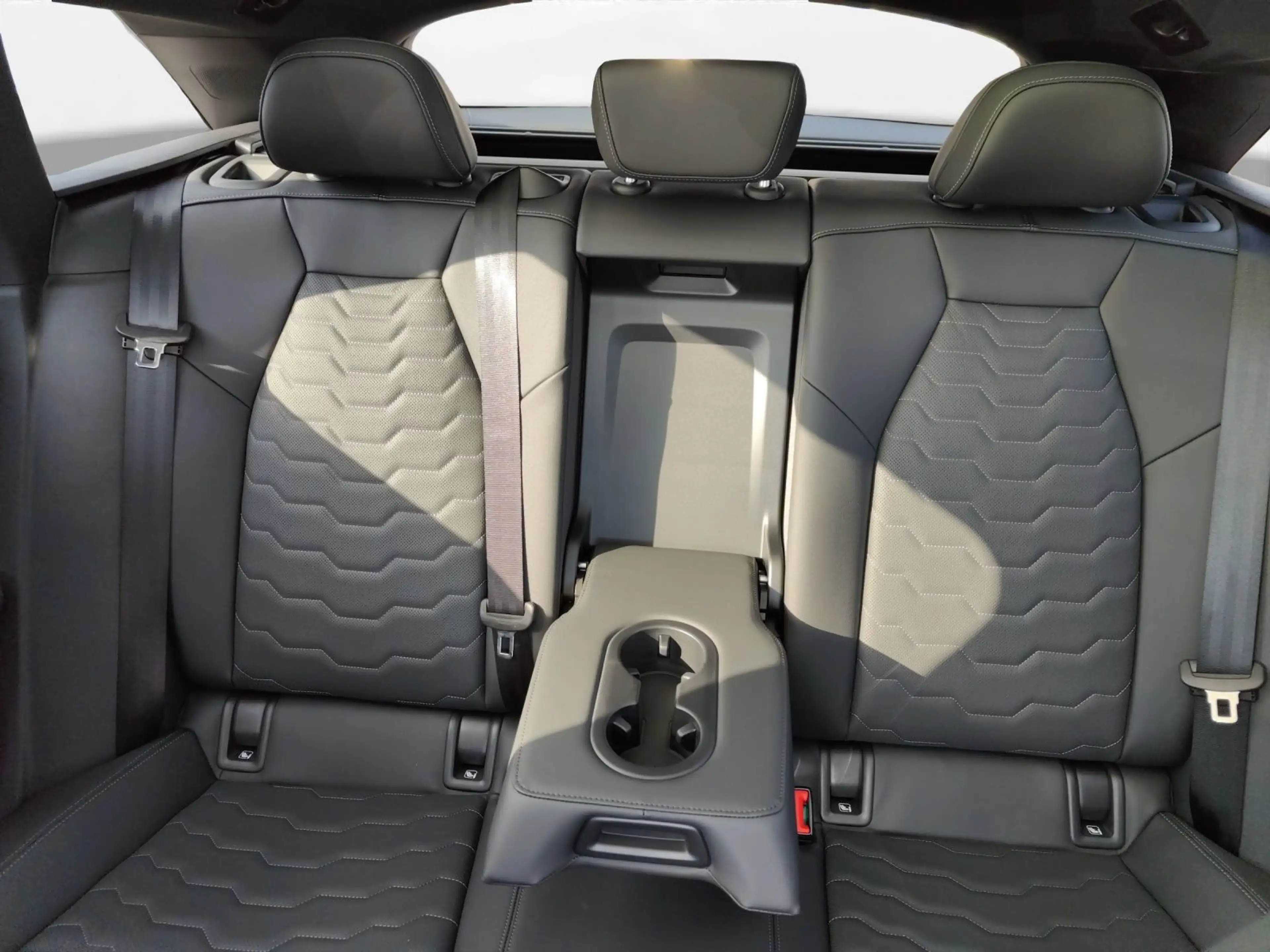 Audi A6 e-tron perform. S-LINE+PANO+AHK+AR-HUD — photo 4