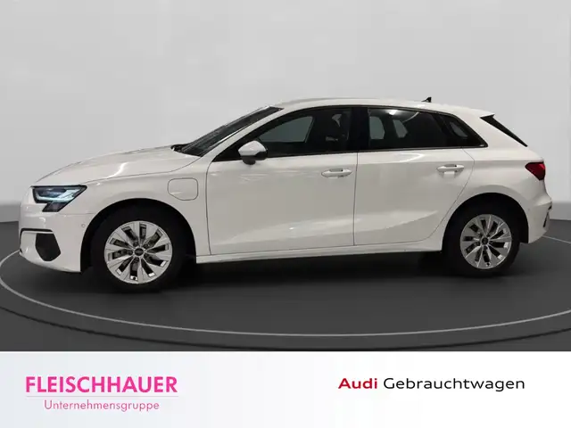 Audi A3 view 3