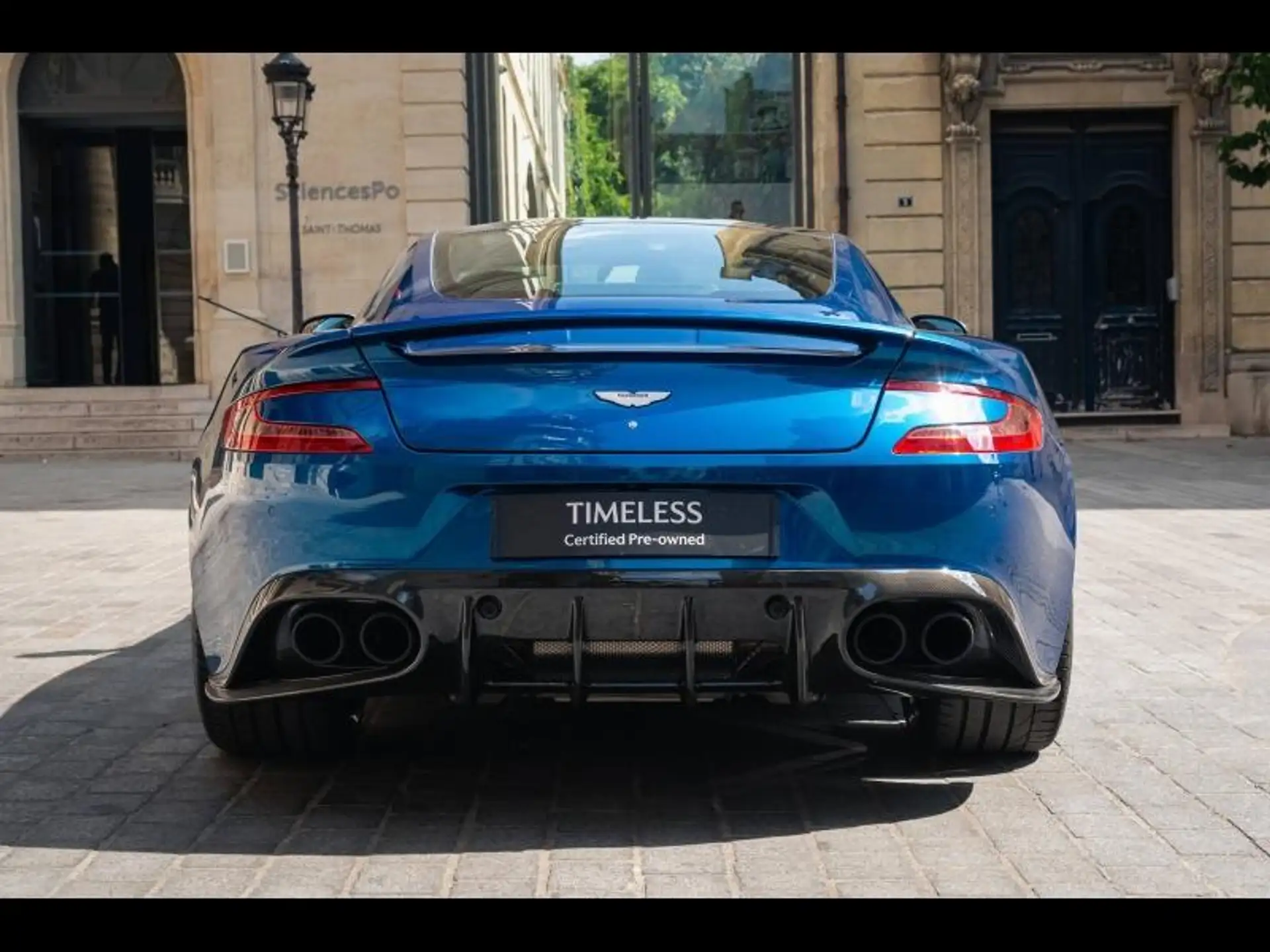 애스턴마틴 뱅퀴시 Coupe 2018 블루 사진 7