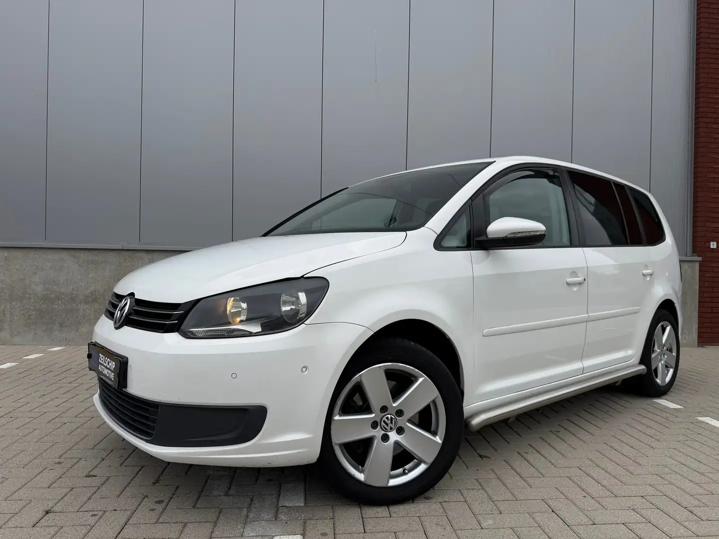Volkswagen Touran 2.0 TDI Comfortline 140 PK DSG|PDC|USB|TRHK| Wit - 1