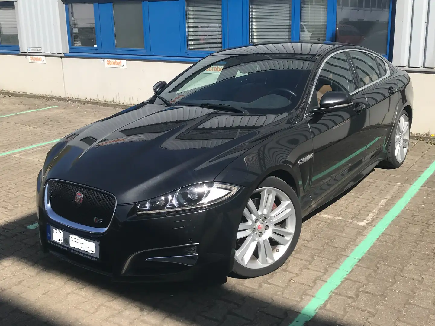 Jaguar XF XF 3.0 V6 Diesel S Grau - 1