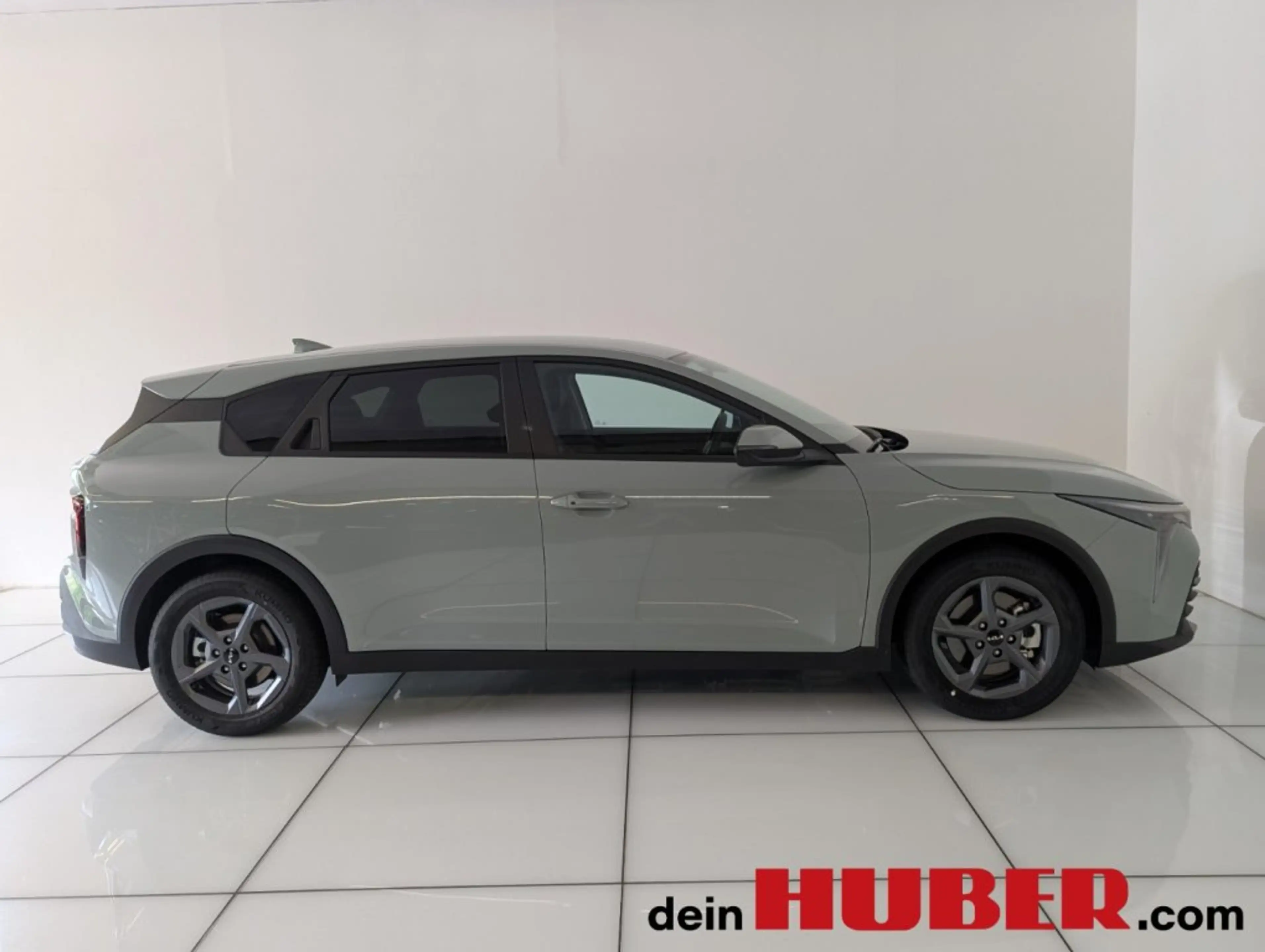 Kia K4 Hatchback Silber 1.0 TGDI — photo 5