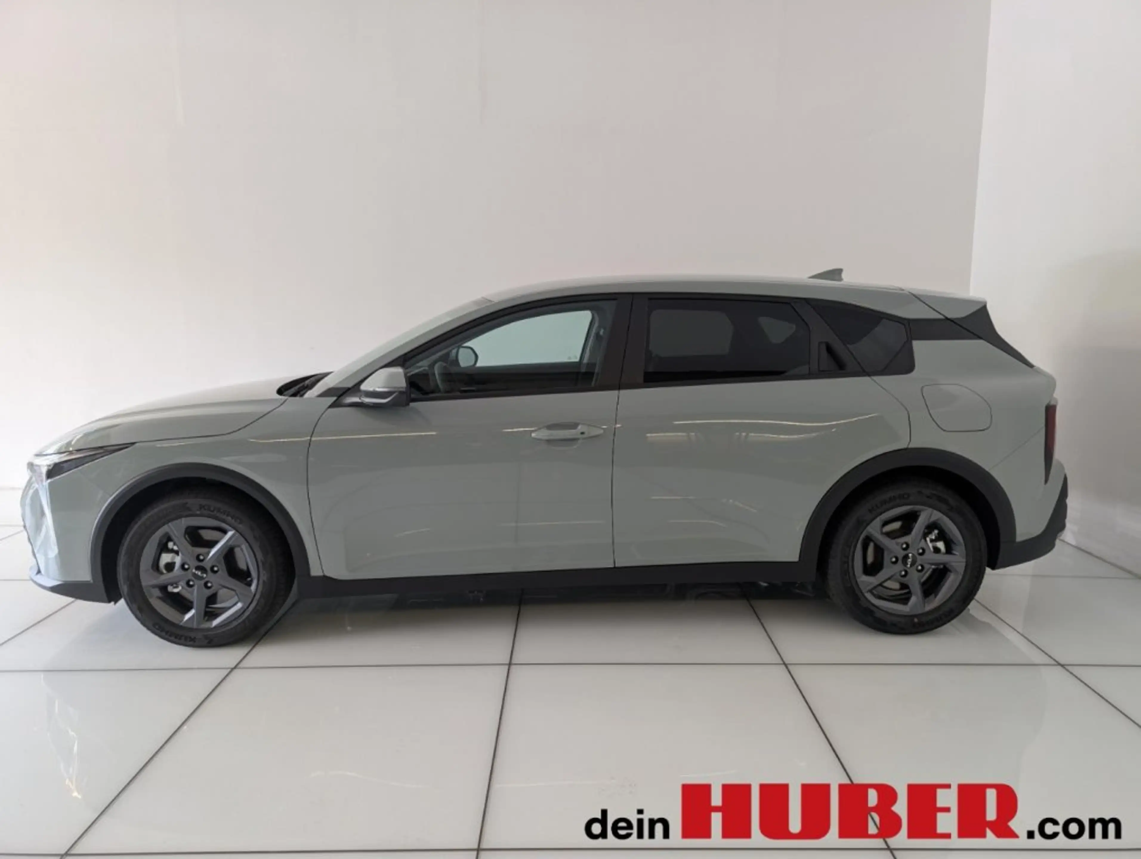 Kia K4 Hatchback Silber 1.0 TGDI — photo 4