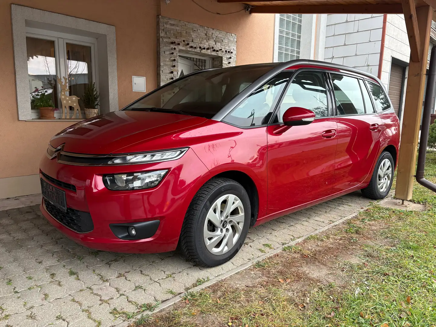 Citroen C4 Picasso C4 Picasso BlueHDi 120 S Rot - 1