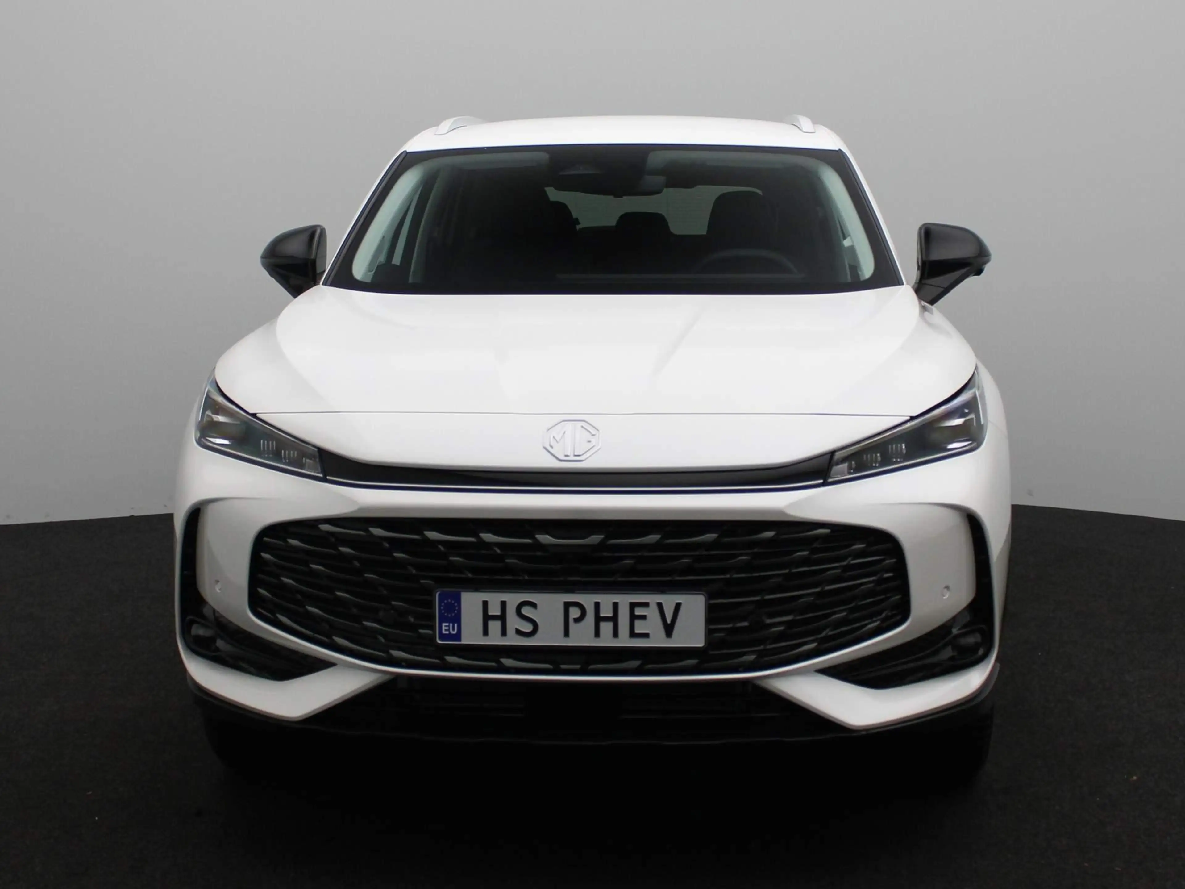 MG HS 1.5T PHEV Luxury Madness Edition | 360 Camera | LE — photo 4