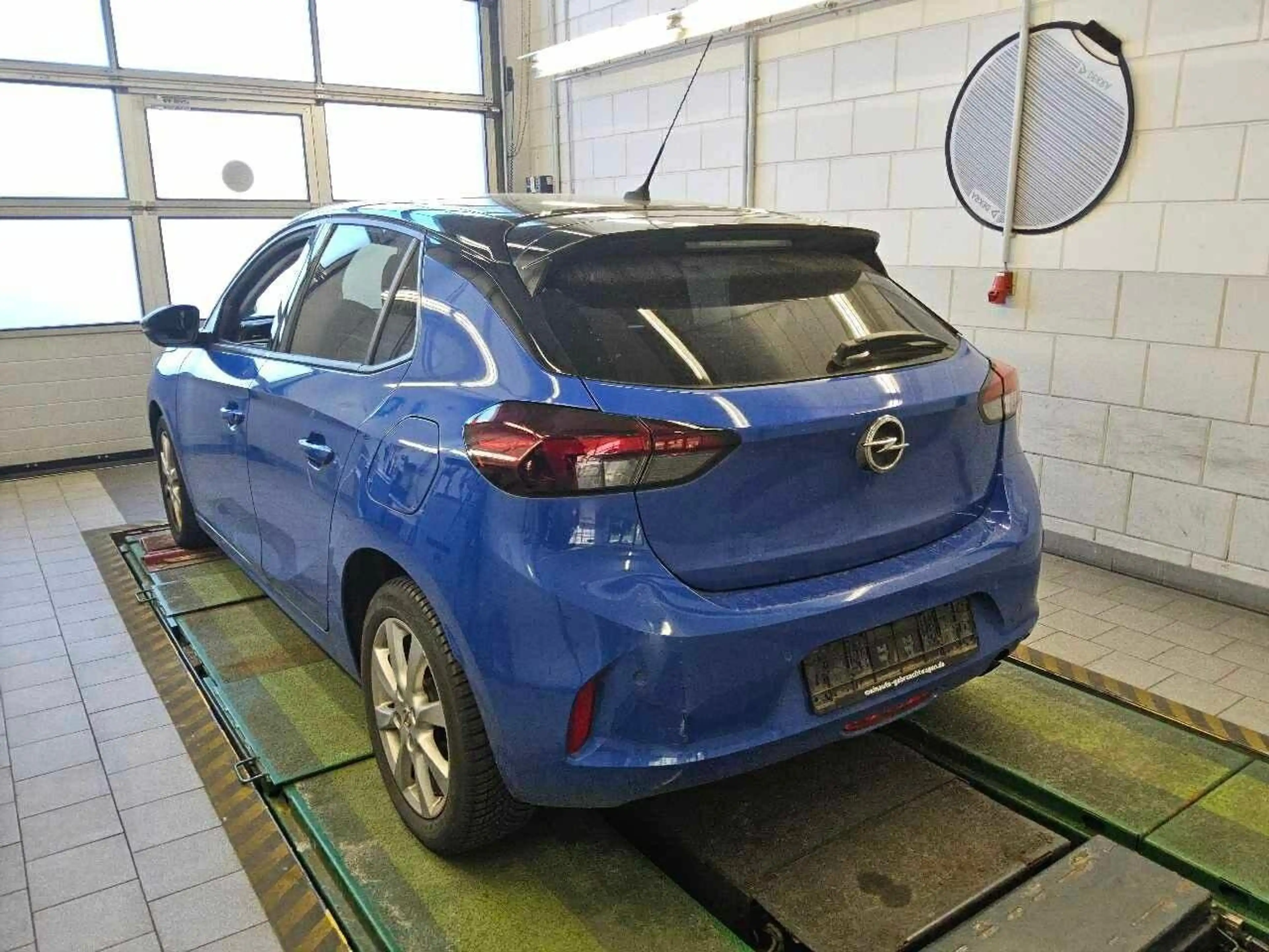 Opel Corsa F Edition 1.2T LED Kamera 1. Hd NAv Alu — photo 4