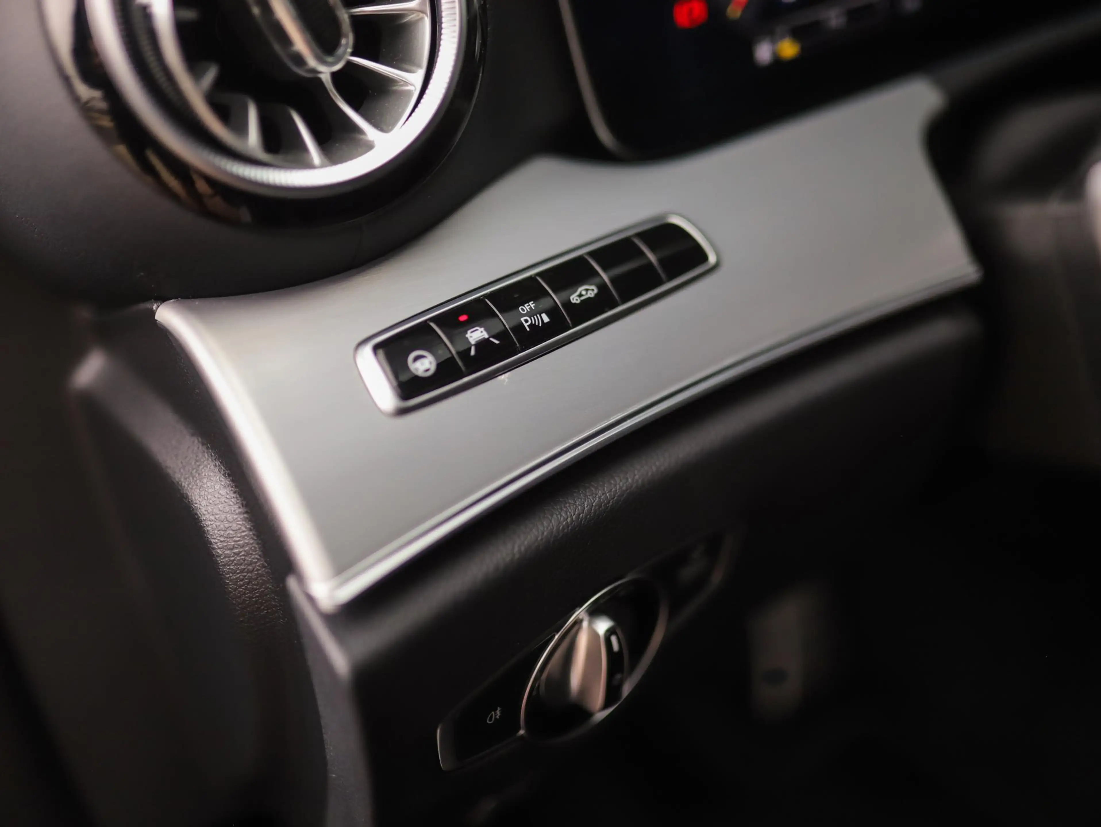 Mercedes-Benz CLS 53 AMG 4MATIC+ Premium Plus | 360° Camera | Burmester | P — photo 37