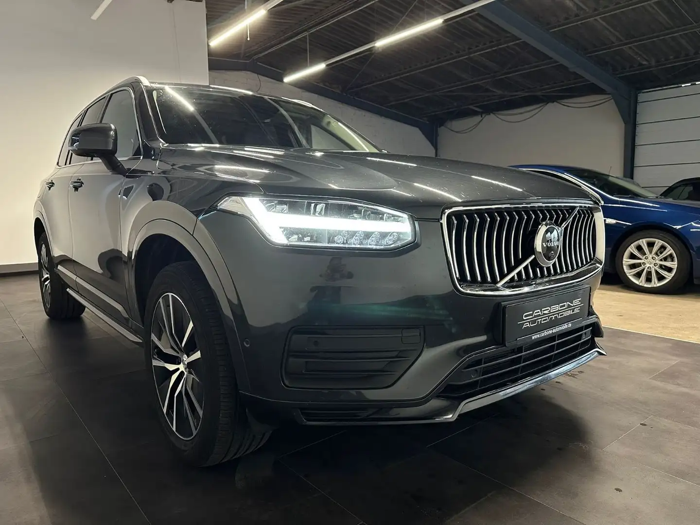 Volvo XC90 Momentum Pro AWD**Leder+Kamera** Grau - 2