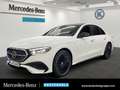 Mercedes-Benz E 300 de 4Matic AMG+AHK+PANO+KEYLESS+DIGITAL Bílá - thumbnail 1