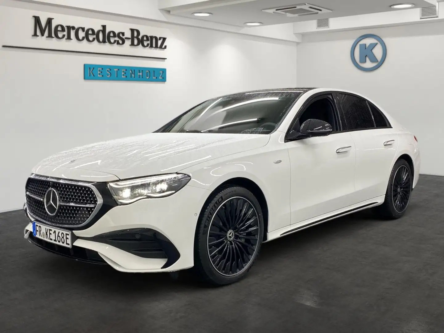 Mercedes-Benz E 300 de 4Matic AMG+AHK+PANO+KEYLESS+DIGITAL Bianco - 2