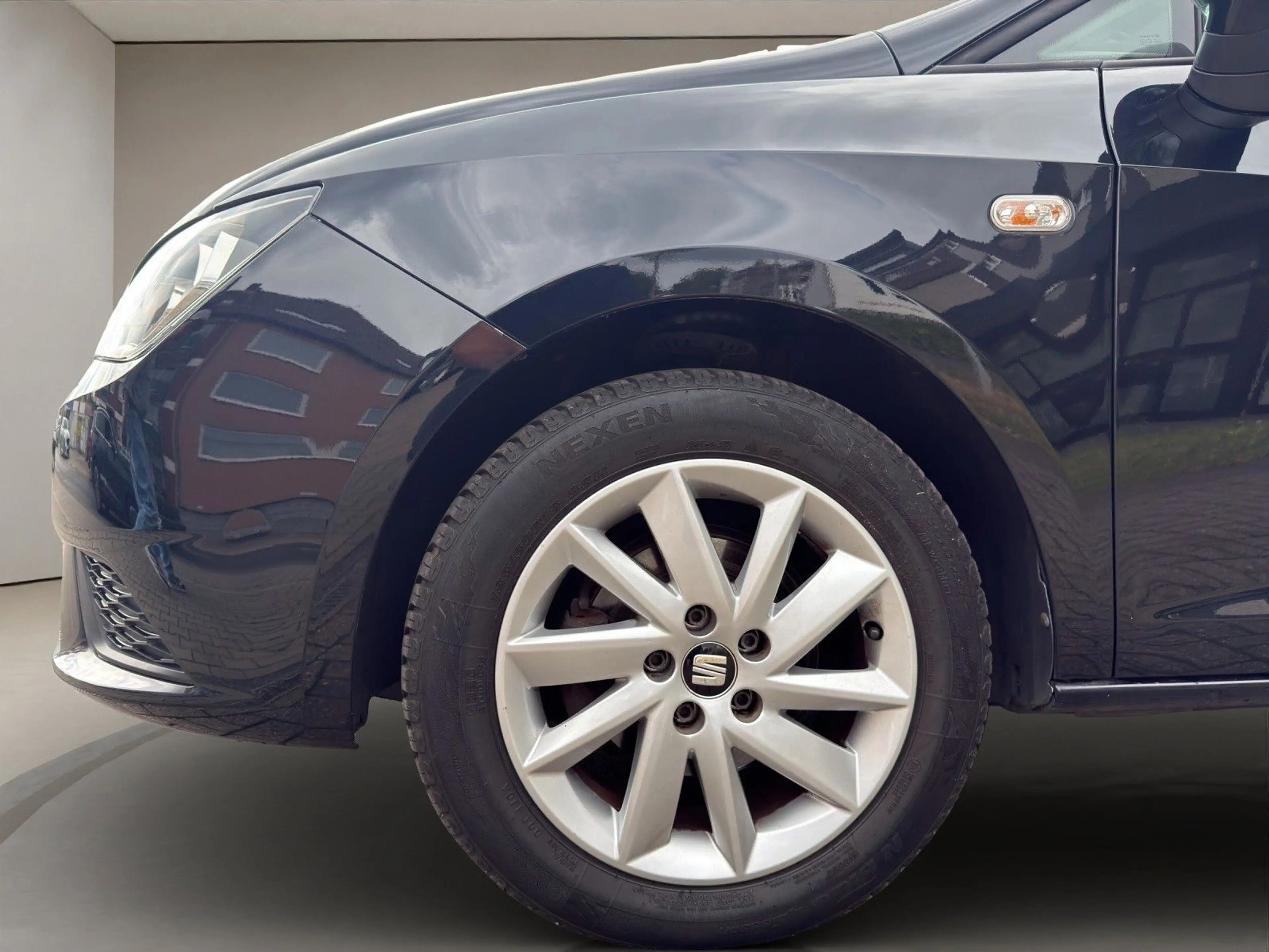SEAT Ibiza Lim. Style Salsa — photo 20