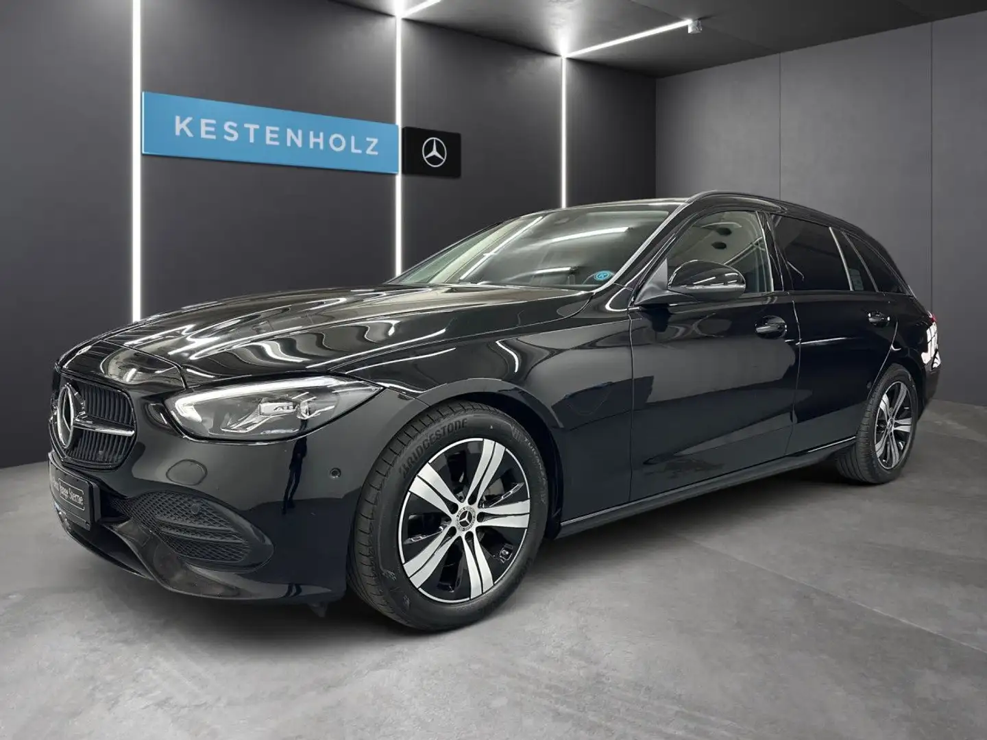 Mercedes-Benz C 200 d T-Modell Avantgarde NIGHT+DISTRO+KAMERA Schwarz - 2