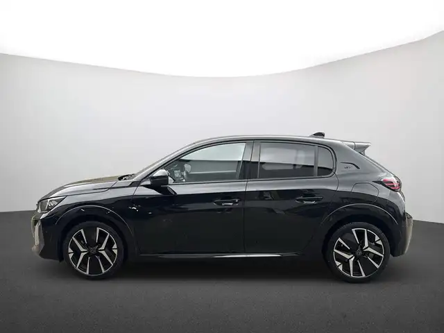 Peugeot 208 view 5