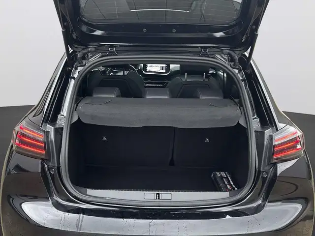Peugeot 208 view 9