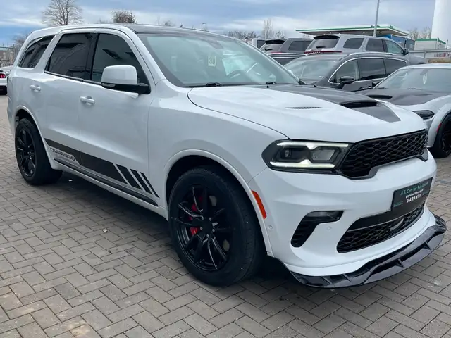 Dodge Durango 5.7L V8  4x4*Kam*7 Sitze**Brembos*TOP
