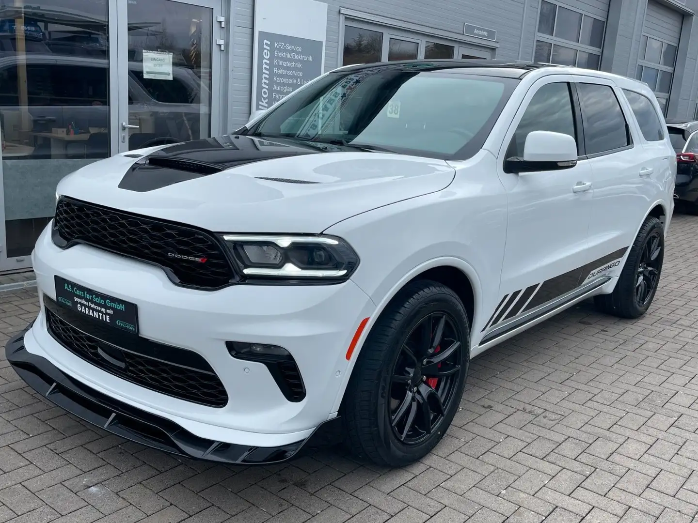 Dodge Durango 5.7L V8  4x4*Kam*7 Sitze*Modell 2021 Bílá - 2
