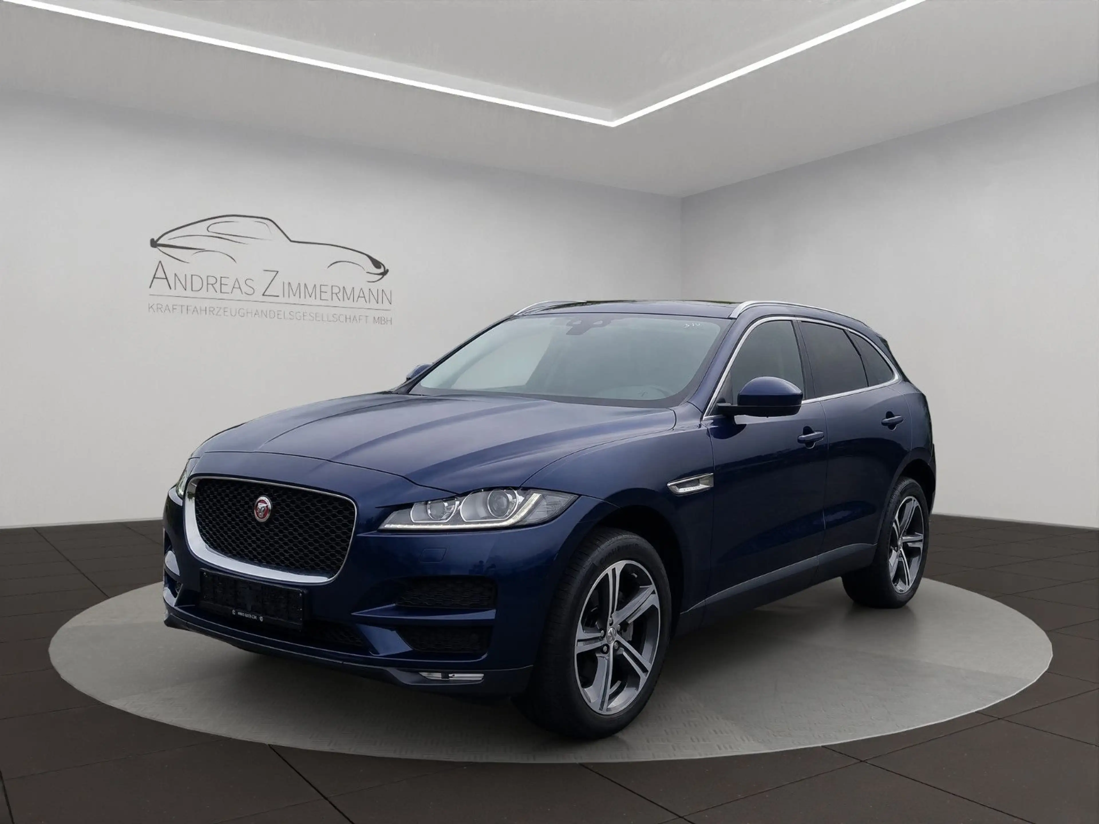 Jaguar F-Pace 20d Portfolio AWD BLAU/TAN