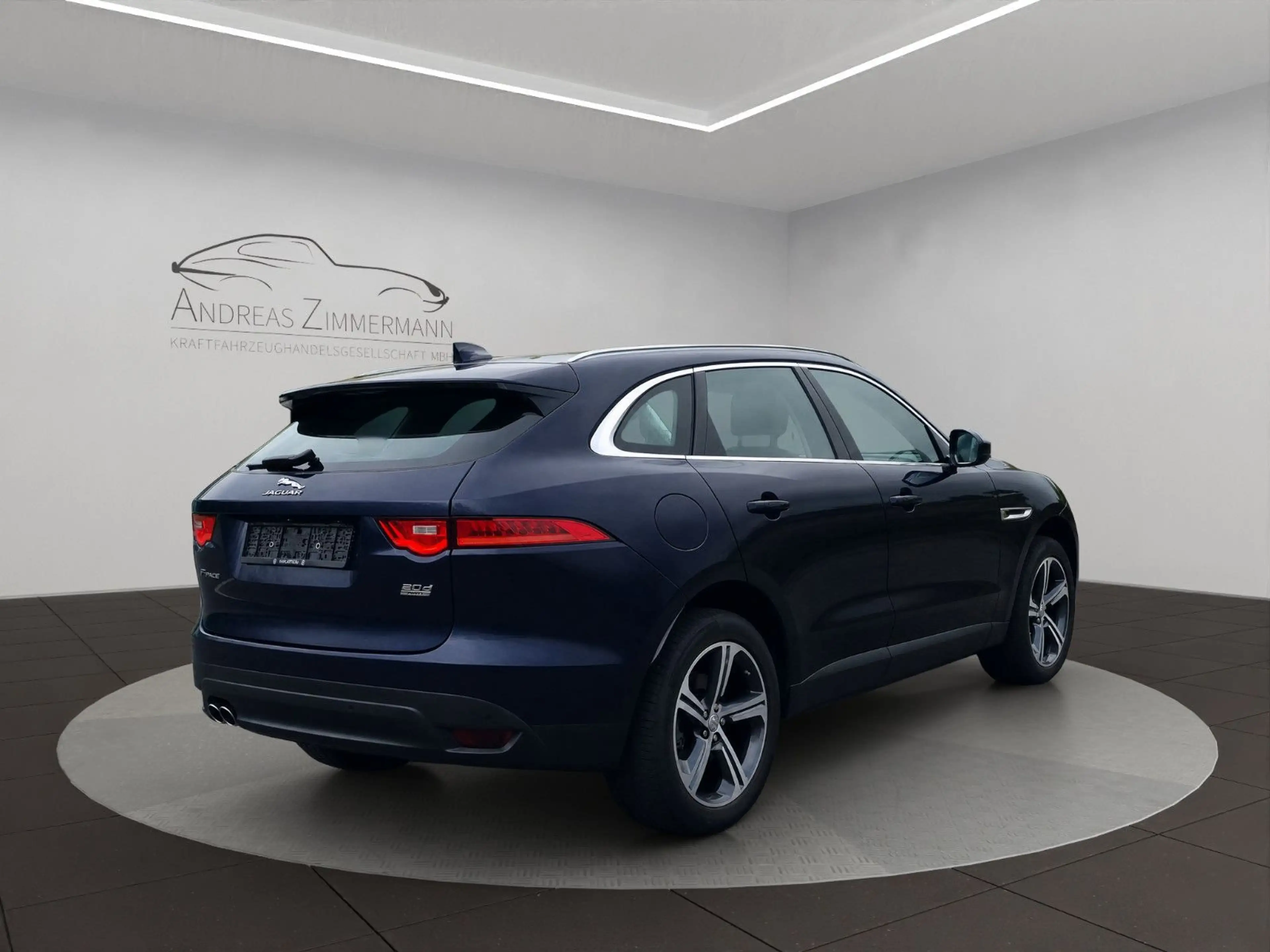 Jaguar F-Pace 20d Portfolio AWD BLAU/TAN — photo 5