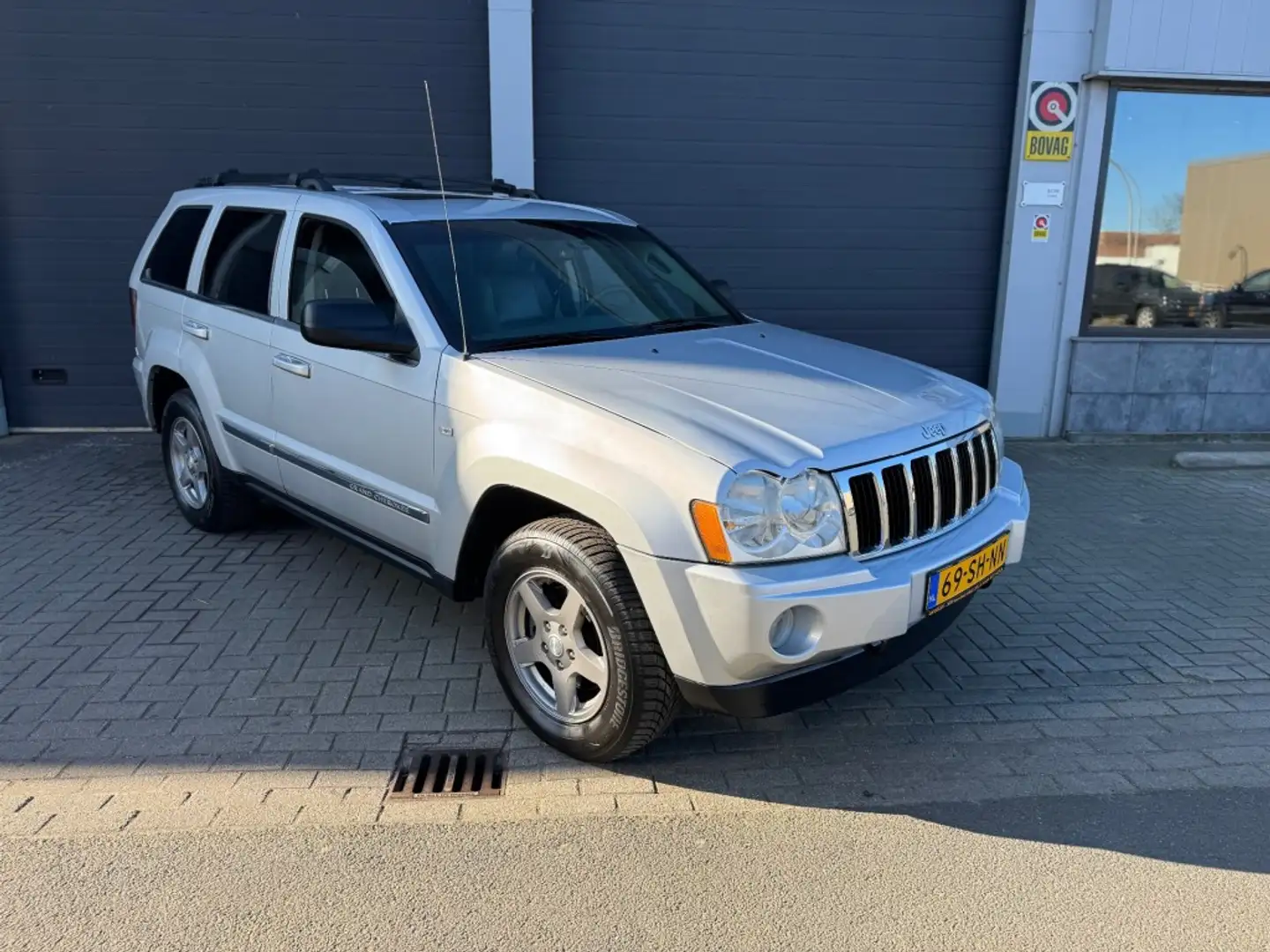 Jeep Grand Cherokee 4.7 V8 Limited Gris - 2