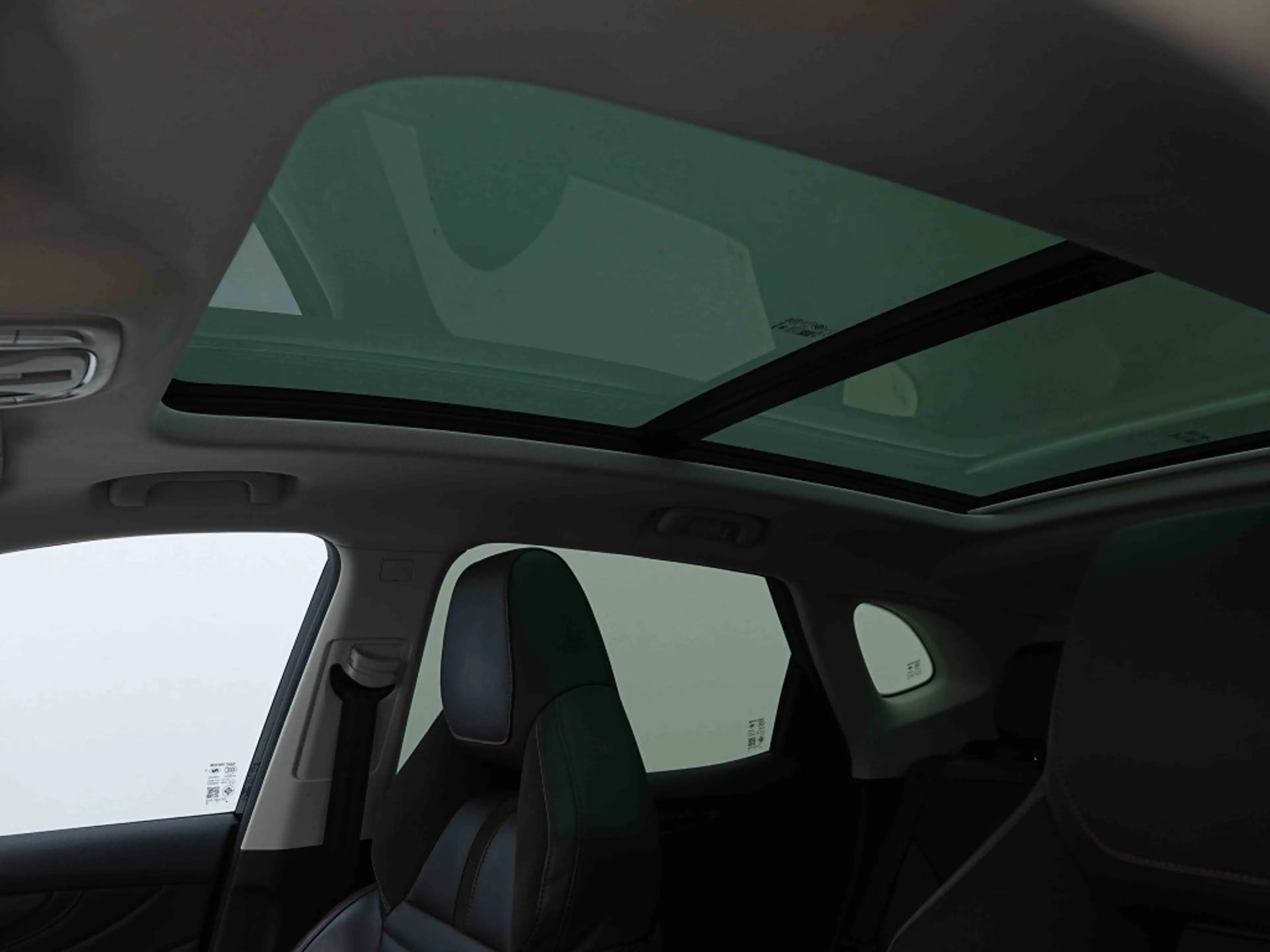 MG HS 1.5 T-GDi 162 Luxury | Pano | Leather | 360Cam | GPS | LED | ALU18 — photo 9
