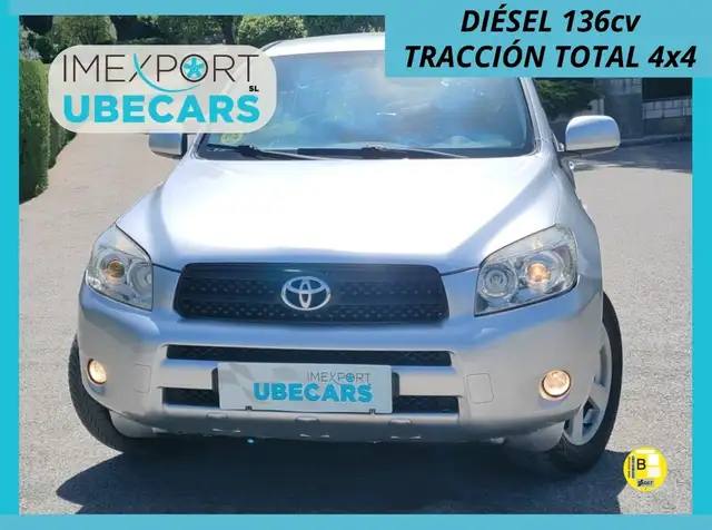 Toyota RAV 4 2.2D-4D Luna