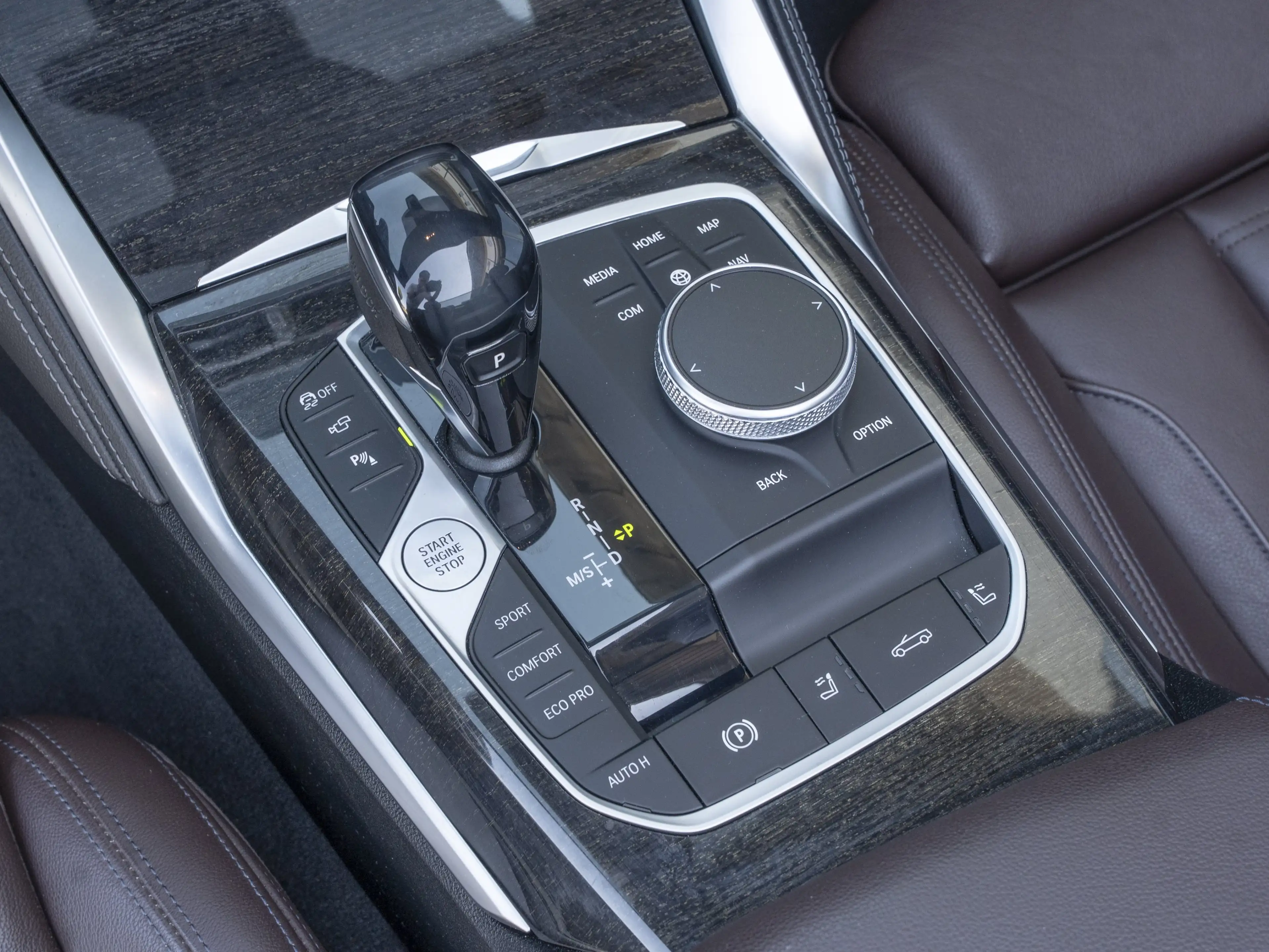 BMW 440 M440i xDr Cabrio 19Z AHK LASER 360° NACKEN ACC — photo 10