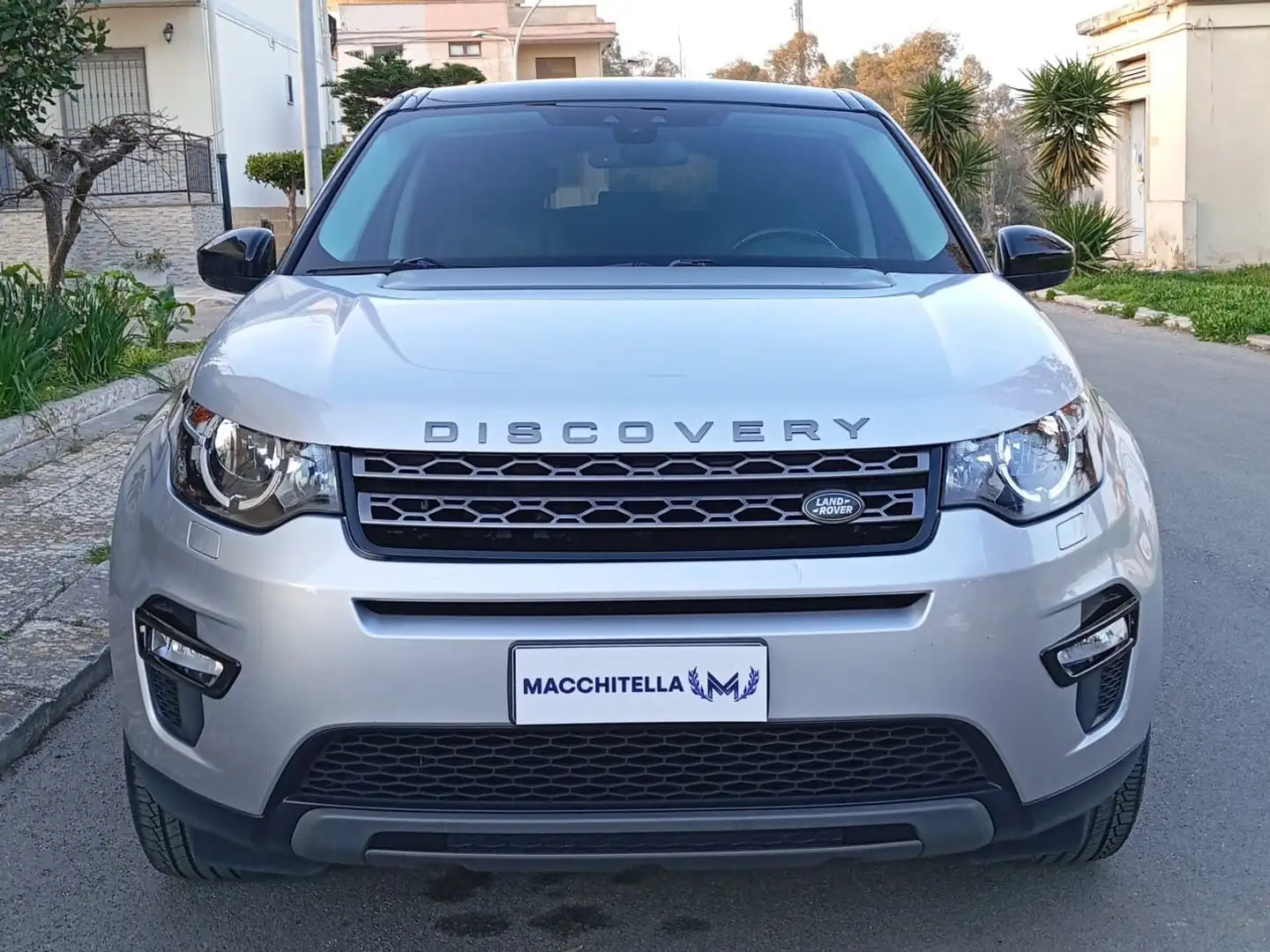 Land Rover Discovery Sport Discovery Sport 2.0 td4 Pure Business edition Plateado - 2