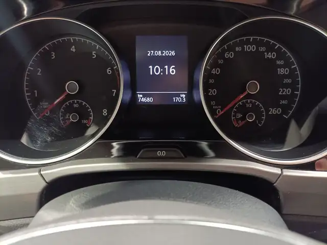 Volkswagen Touran view 7