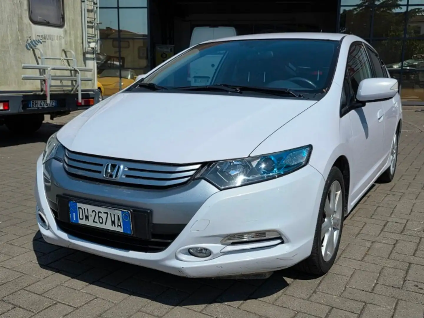 Honda Insight 1.3 Executive i-Pilot Бежевий - 1