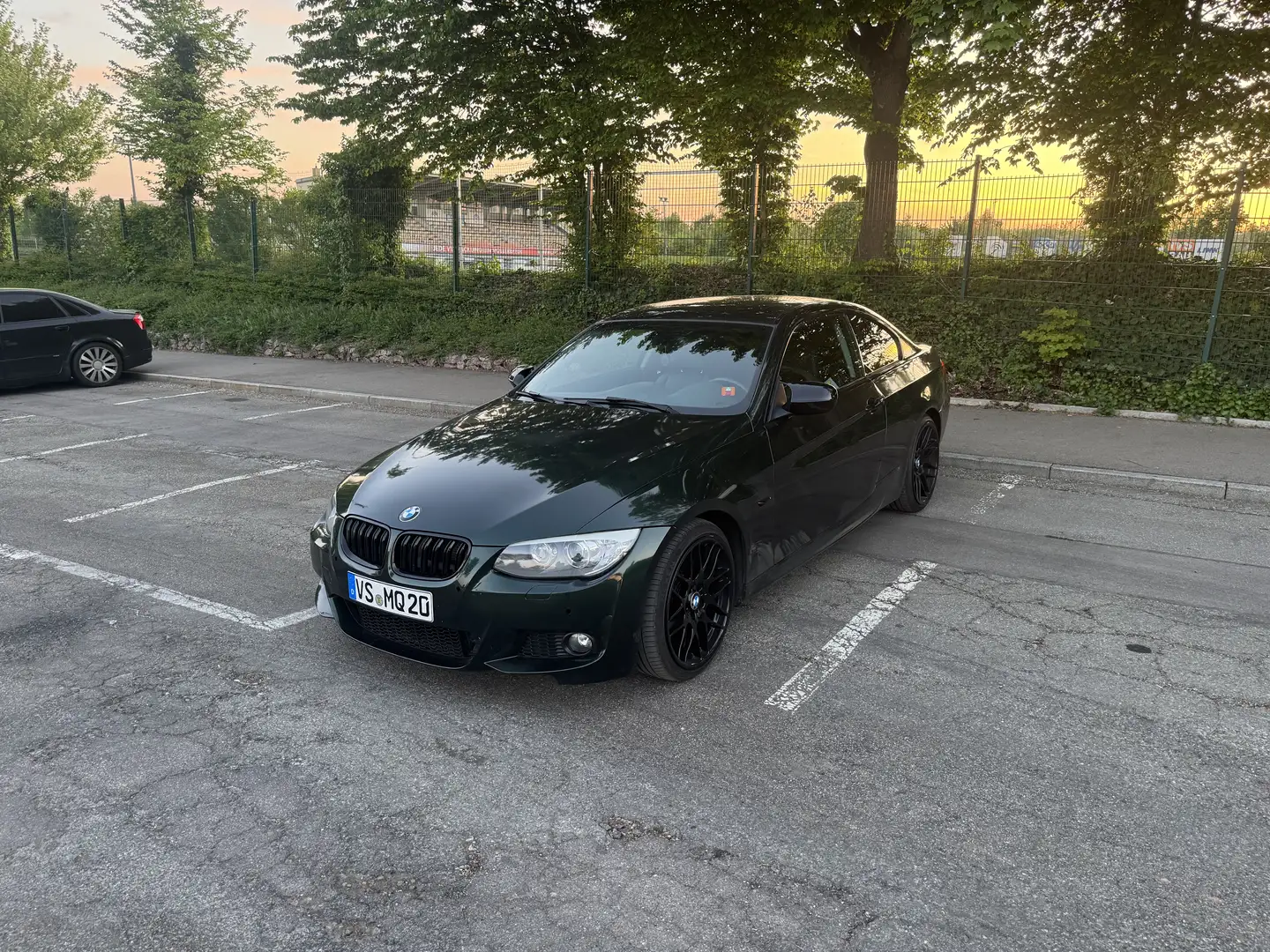 BMW 330 330d Coupe Aut. Grün - 1