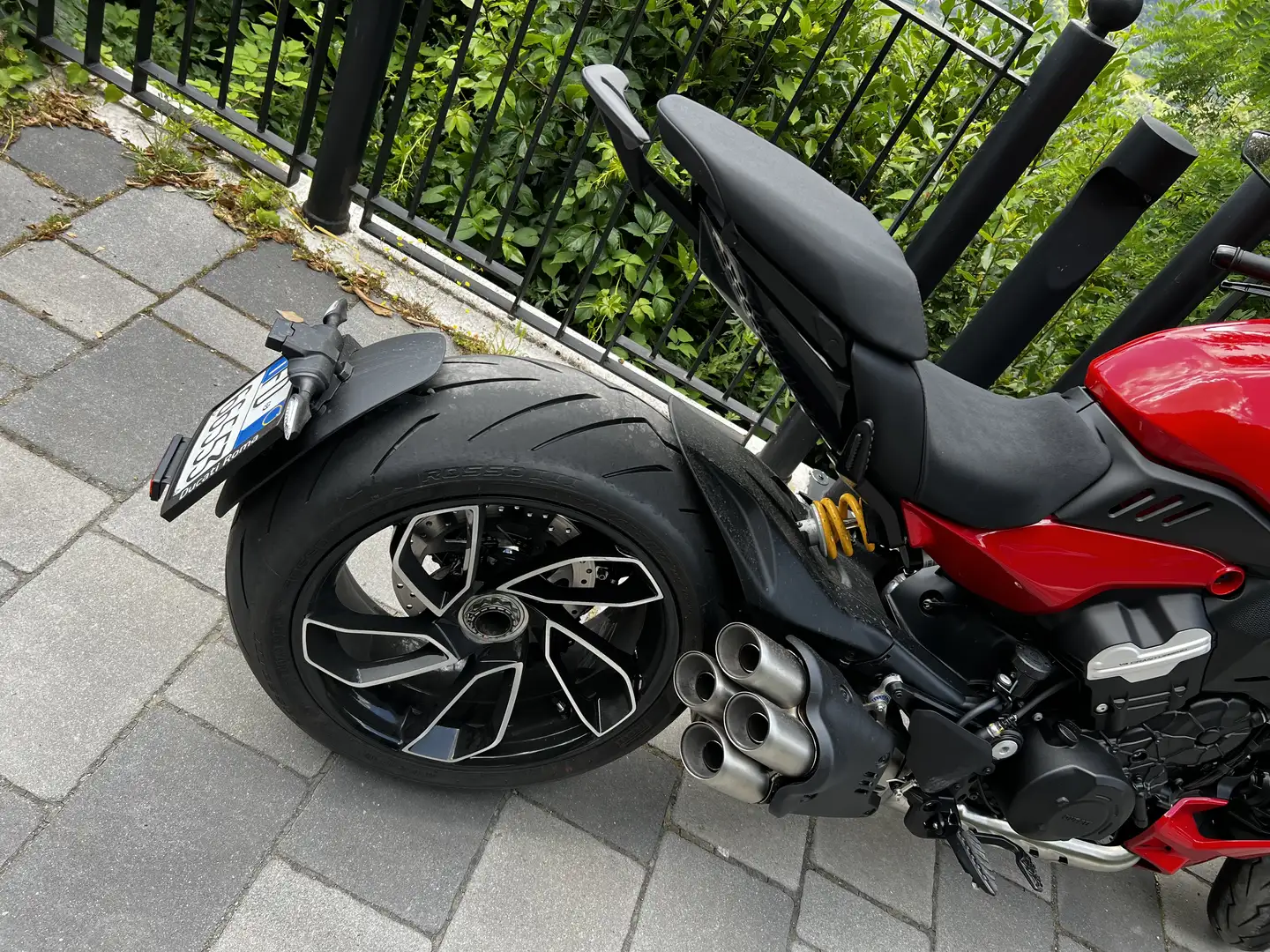 Ducati Diavel v4 - 1