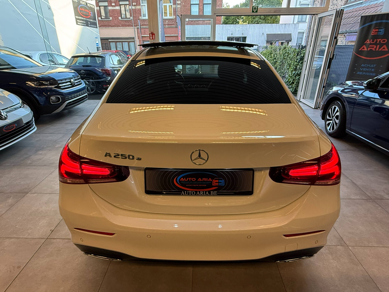 Mercedes-Benz A 250 A 250 e PHEV AMG Line*FULL OPTIONS*GARANTIE 12MOIS — photo 12