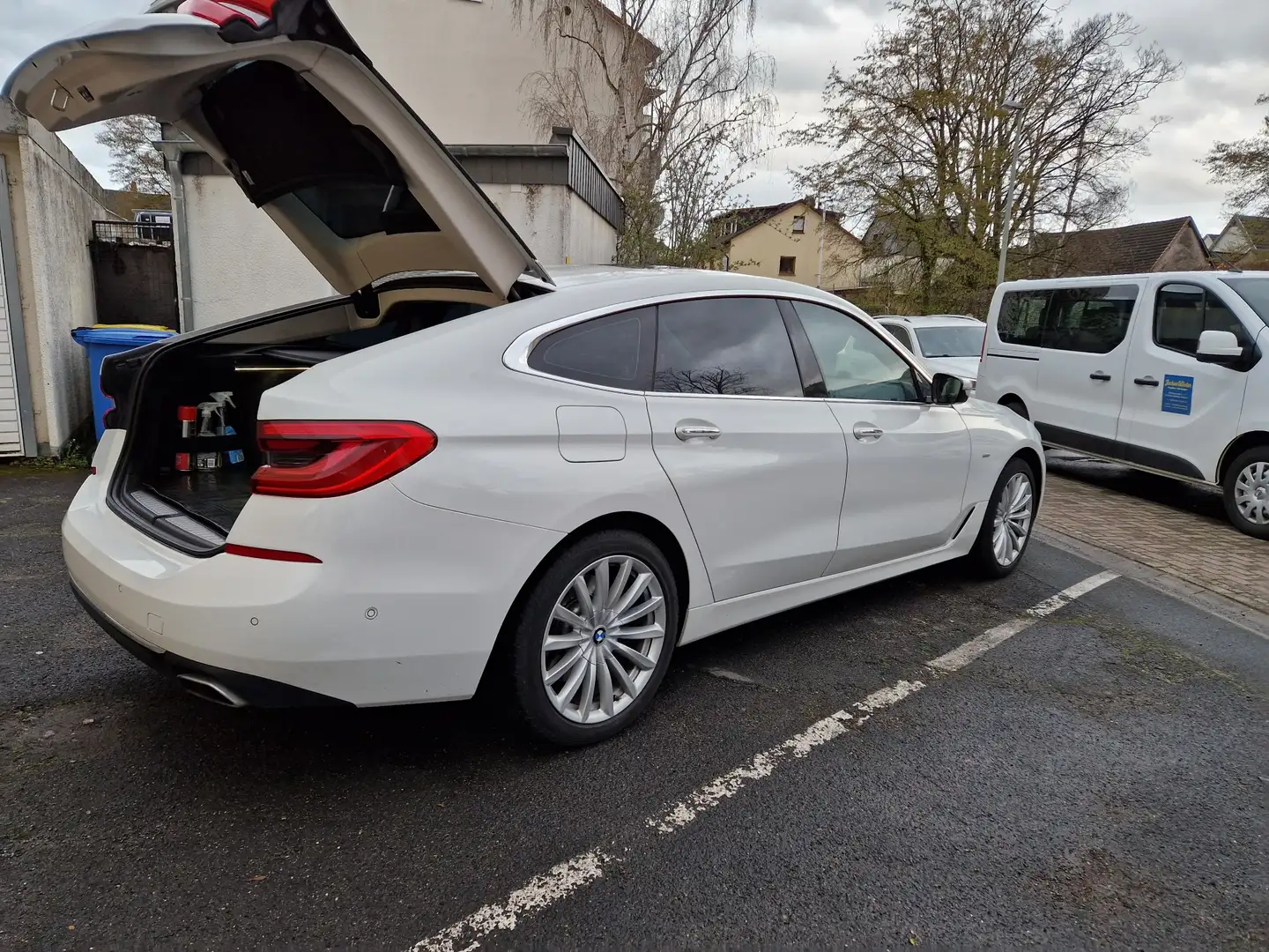 BMW 640 640i Gran Turismo Luxury Line - 1